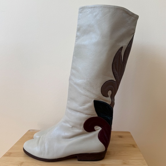Statement Vintage 70s knee-high boots in creamy white leather with bold multicol - Picture 5 of 12